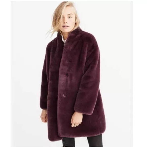 Abercrombie & Fitch Jackets & Blazers - ABERCROMBIE & Fitch burgundy maroon red faux fur shearling coat cozy S y2k